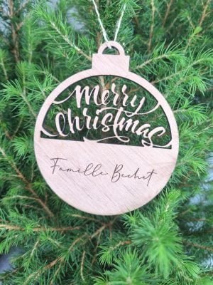boule-de-noel-personnalisee-en-bois-dessin