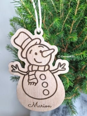 boule-de-noel-personnalisee-en-bois-dessin