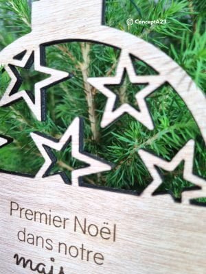 boule-de-noel-personnalisee-en-bois-dessin boule-de-noel-personnalisee-en-bois-dessin